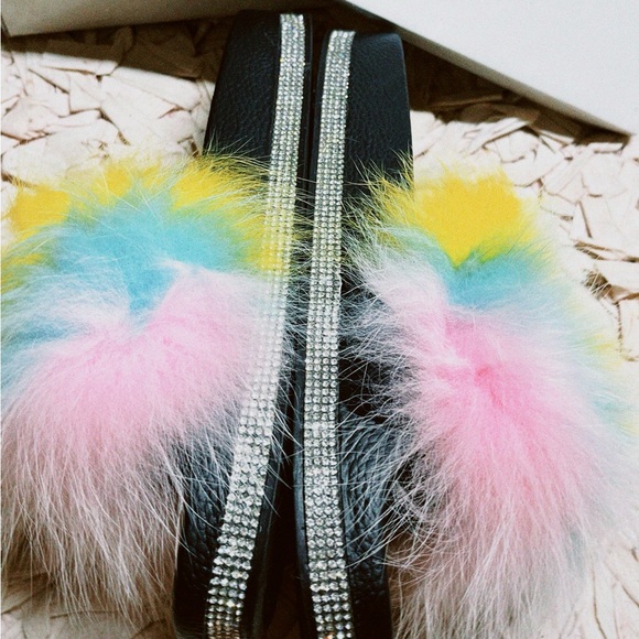 Mata Tie-dye Bling Slides - Picture 4 of 8